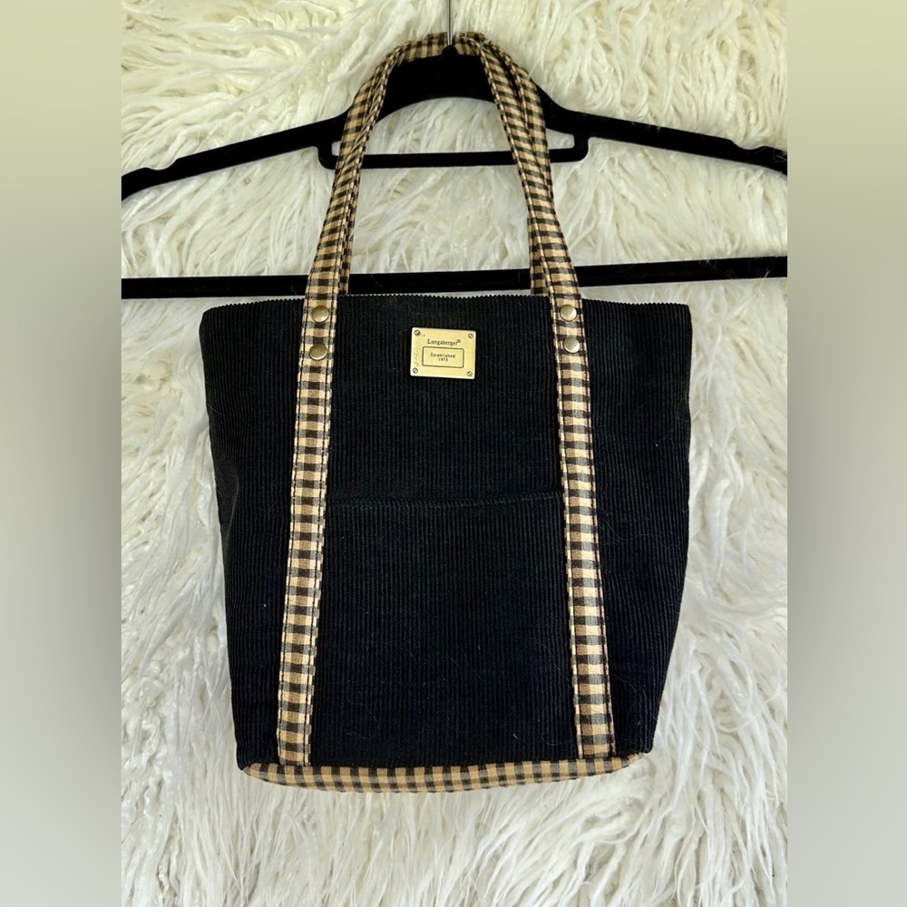 Longabergper small black tote Size: 7 × 9 × 4